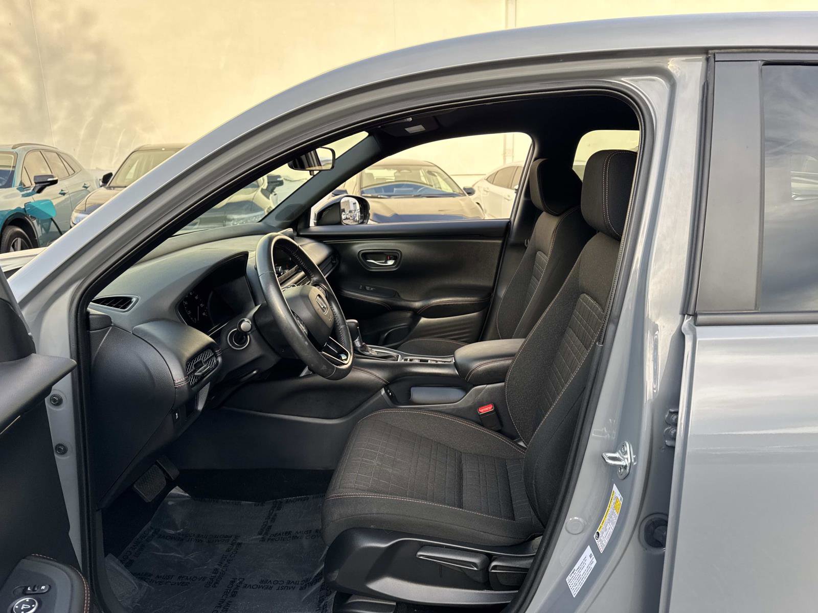 Certified 2025 Honda HR-V Sport image 21