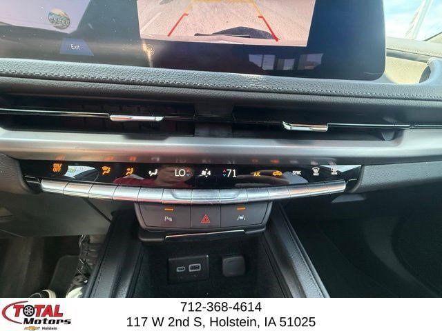 Used 2025 Cadillac XT4 Premium Luxury AWD/4WD image 28