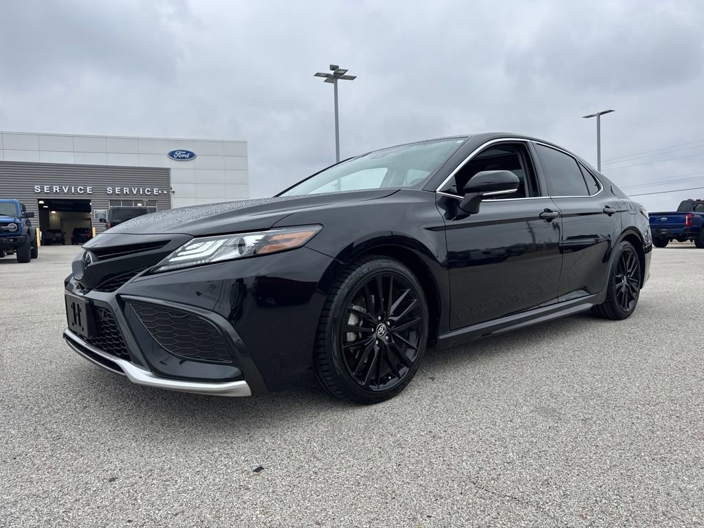 Used 2023 Toyota Camry XSE image 1