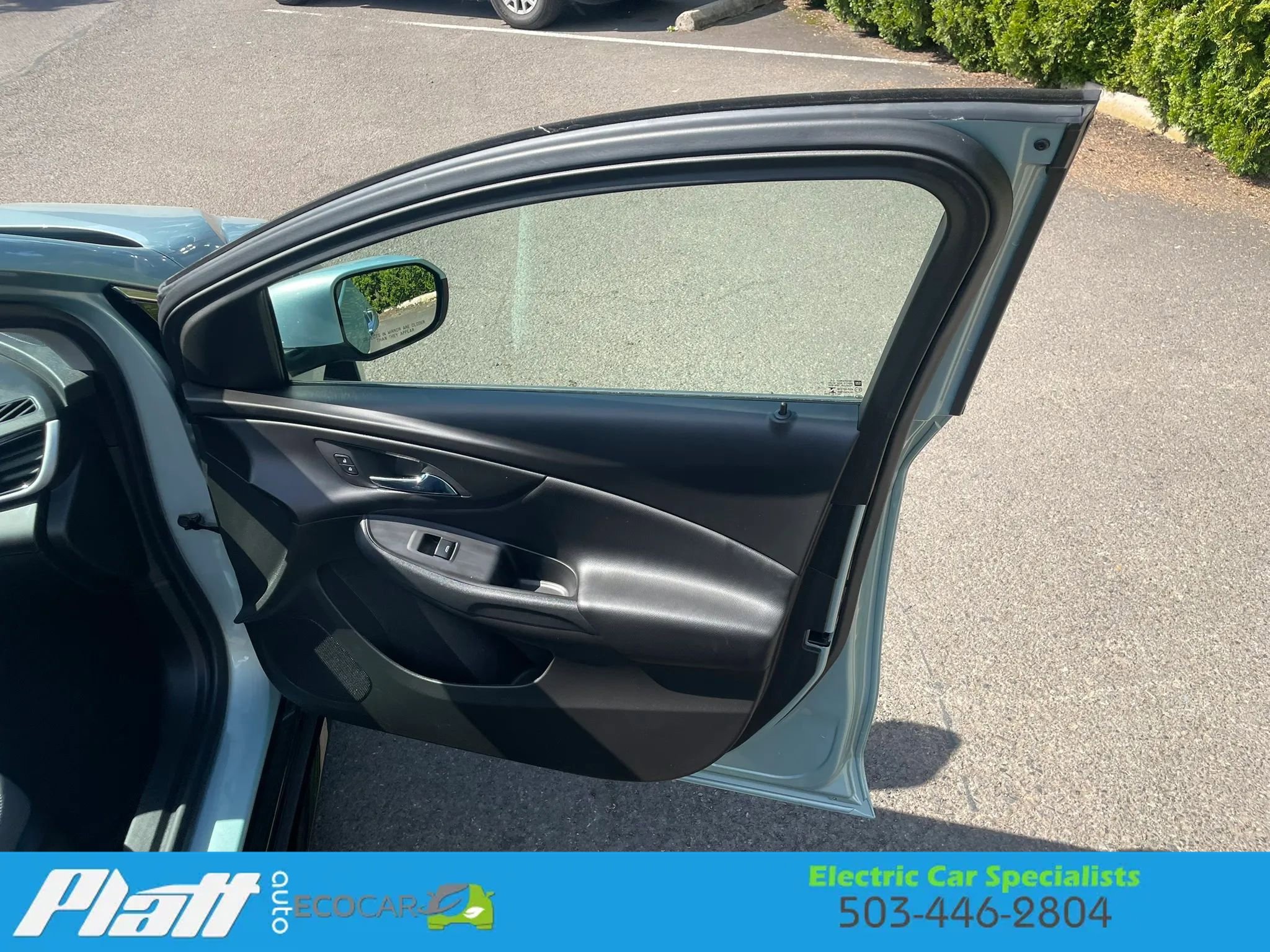 Used 2018 Chevrolet Volt LT w/ Comfort Package FWD image 49