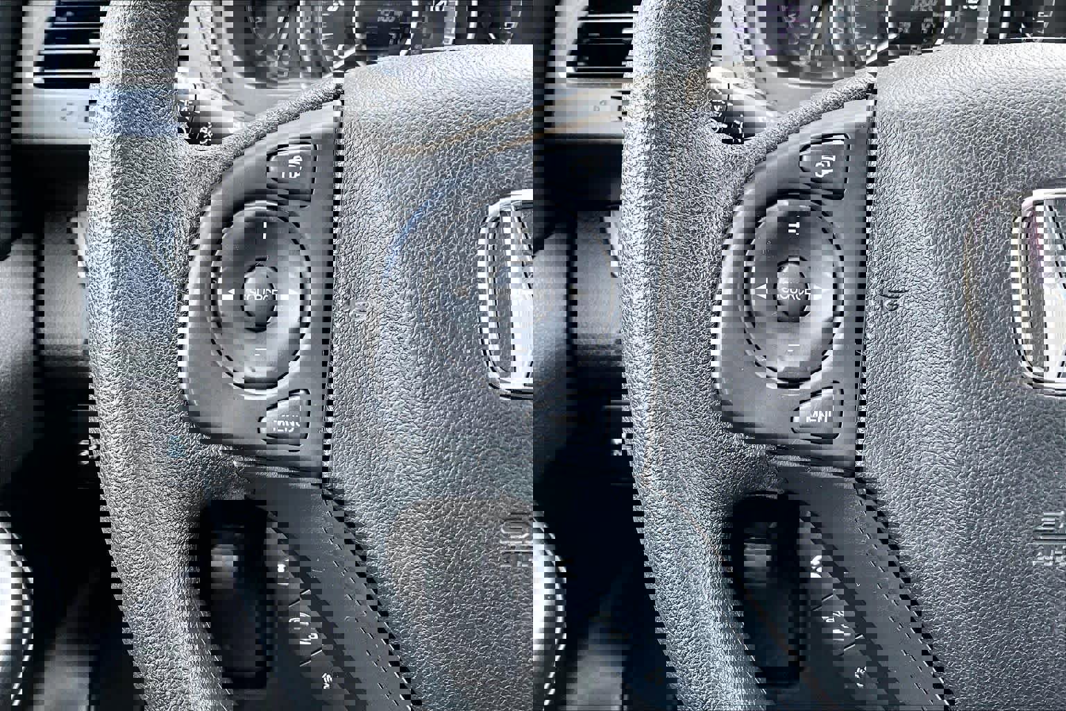 Used 2015 Honda CR-V LX image 23