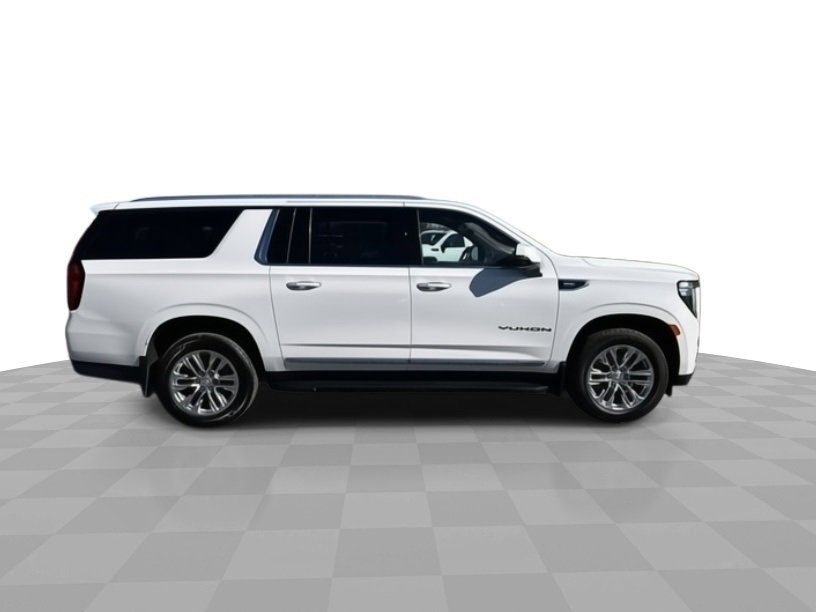 Certified 2022 GMC Yukon XL SLT w/ SLT Premium Package image 9