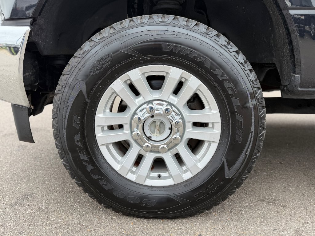Used 2019 Ford F250 XL w/ STX Appearance Package AWD/4WD image 22