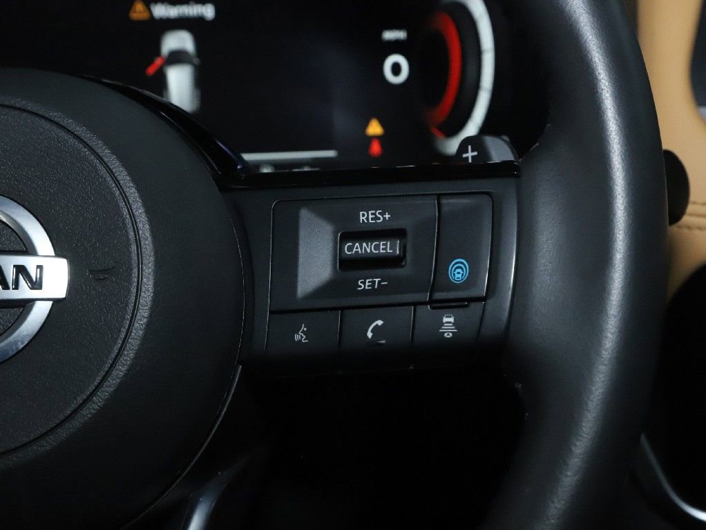 Used 2021 Nissan Rogue Platinum image 25