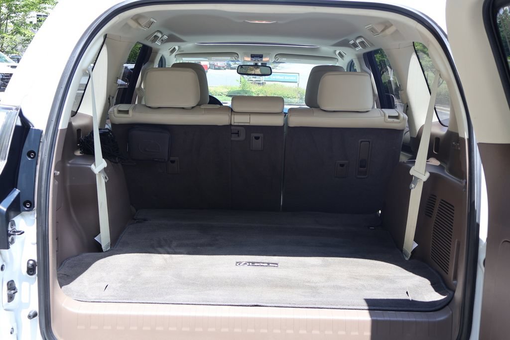 Used 2019 Lexus GX 460 Premium w/ Premium Package AWD/4WD image 22