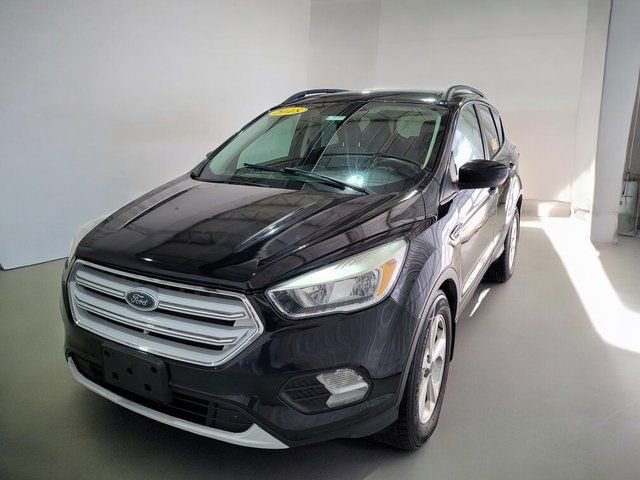 Used 2018 Ford Escape SE image 14