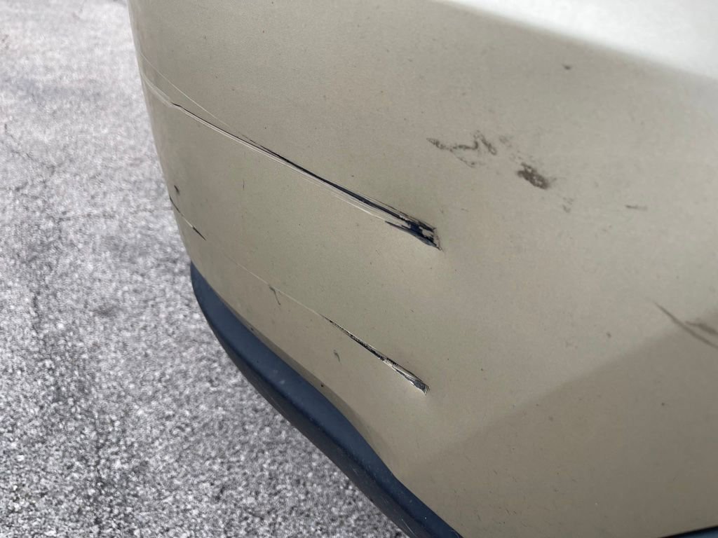 Used 2011 Jeep Grand Cherokee Laredo image 27