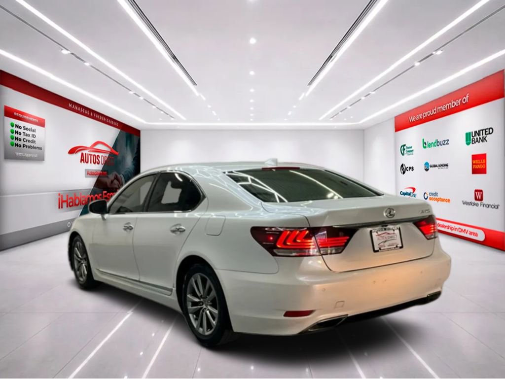 Used 2016 Lexus LS 460 w/ Comfort Package RWD image 6