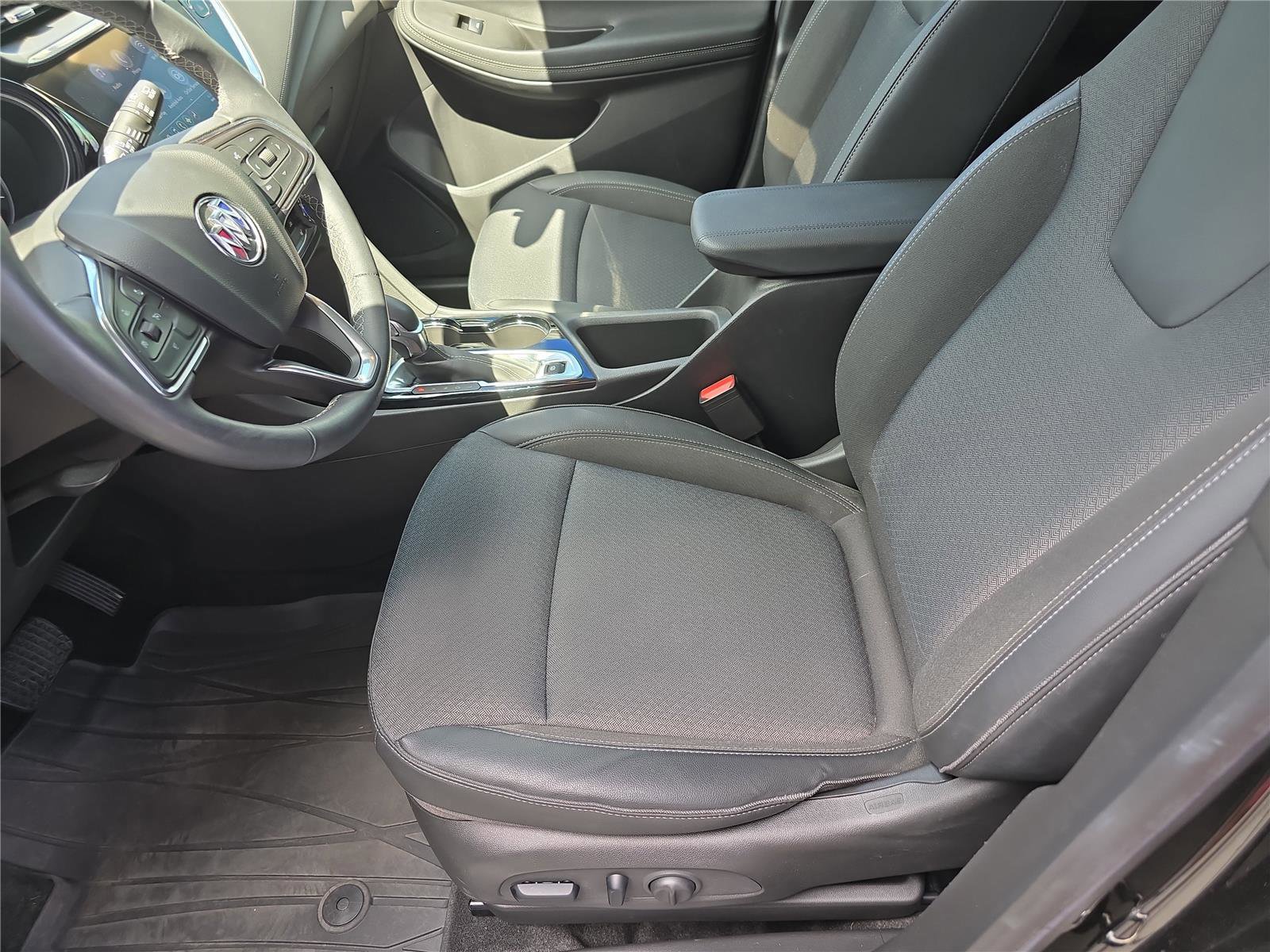 Used 2023 Buick Encore GX Select w/ Sport Touring Package image 14