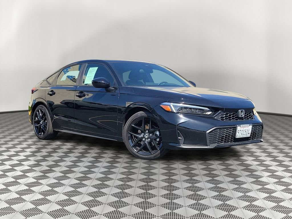 Used 2025 Honda Civic Sport image 2