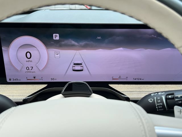 Certified 2025 Genesis GV80 3.5T Prestige AWD/4WD image 22
