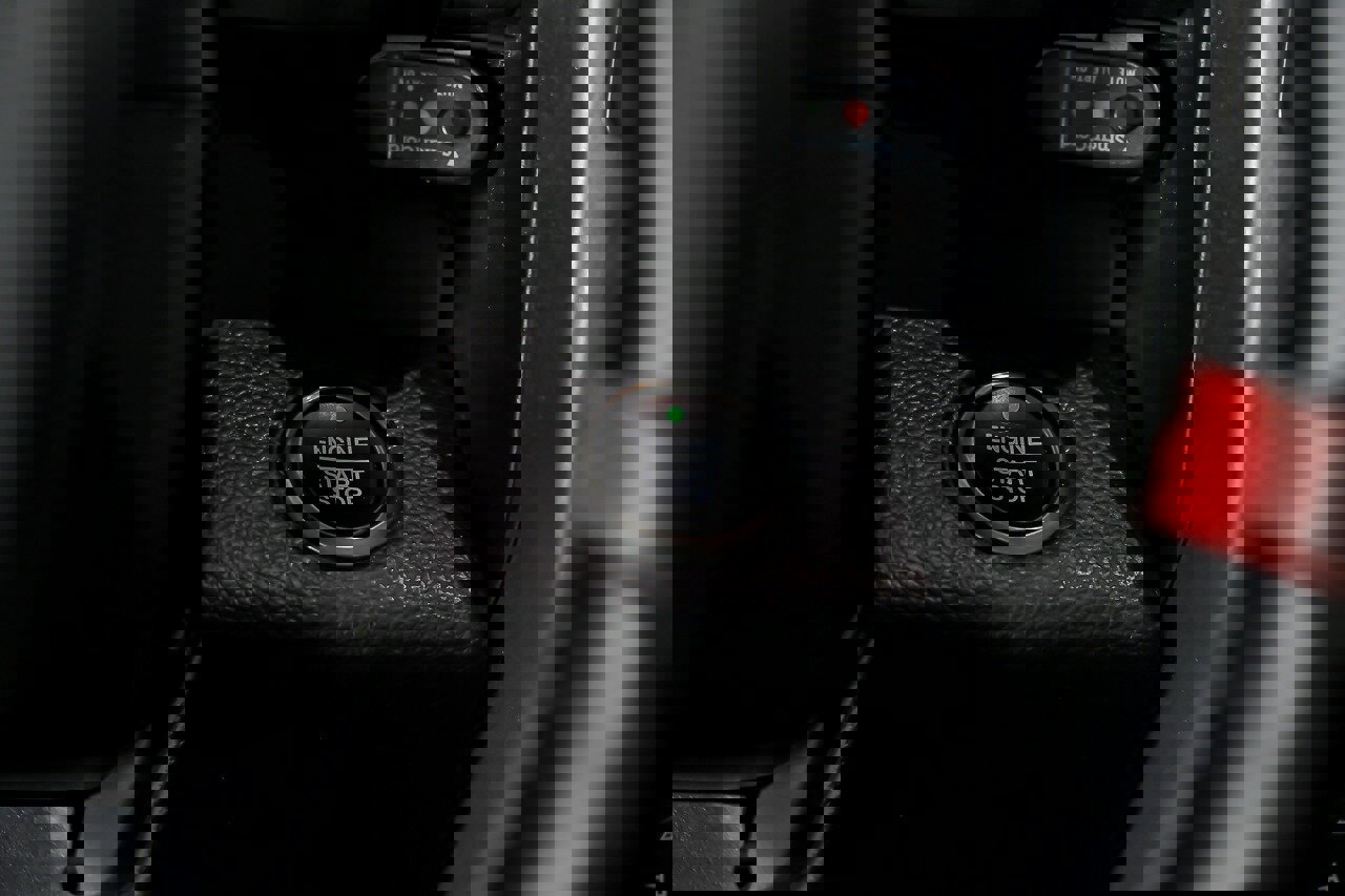 Used 2018 Ford F150 Raptor w/ Equipment Group 802A Luxury image 28