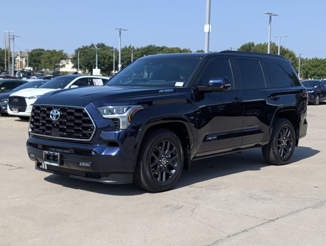 Used 2023 Toyota Sequoia Platinum AWD/4WD image 9