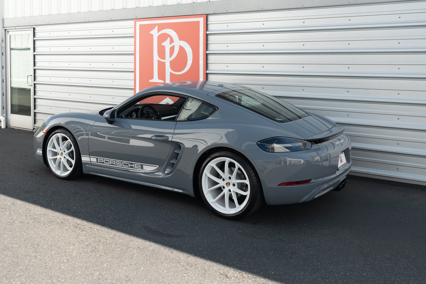 Used 2024 Porsche 718 Cayman RWD image 45