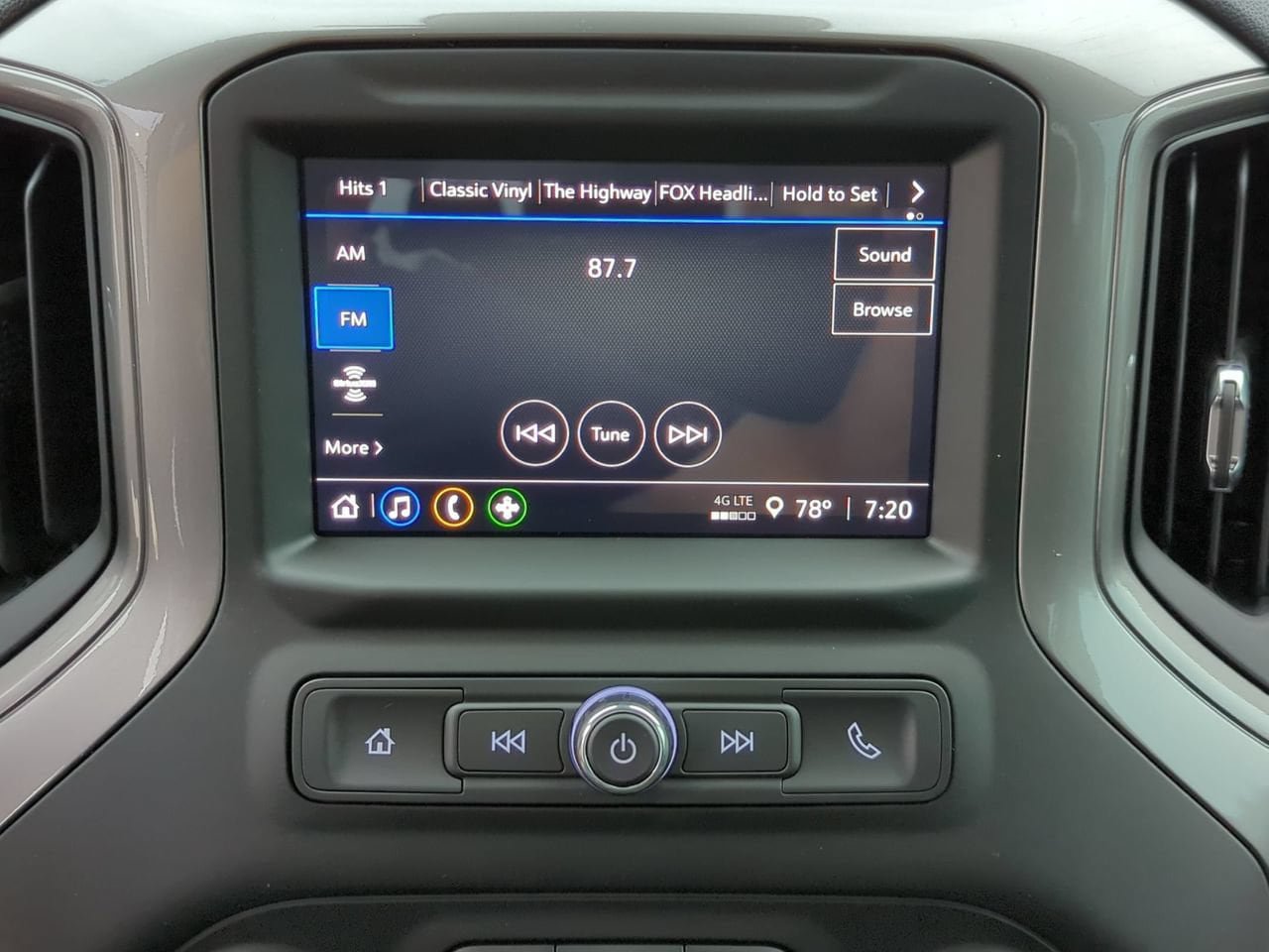 New 2026 Chevrolet Silverado 1500 Custom w/ LPO, Dark Essentials Package RWD image 14