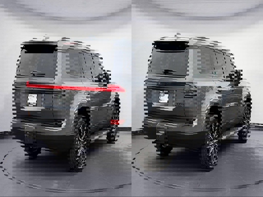 Used 2025 Lexus GX 550 w/ Accessory Package (2T) image 14