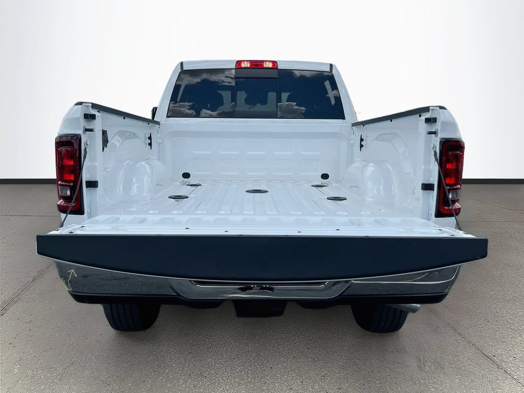 New 2026 RAM 2500 Tradesman AWD/4WD image 24