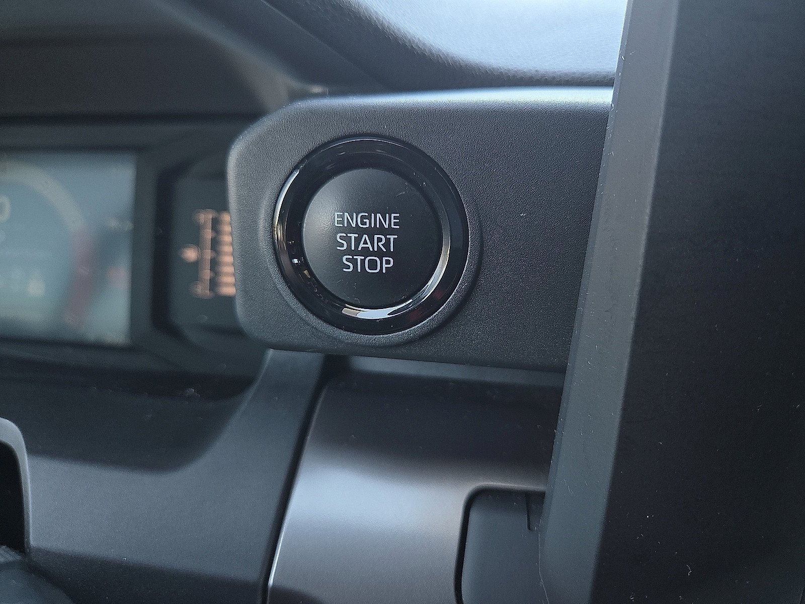 Used 2025 Toyota Tacoma SR5 RWD image 21