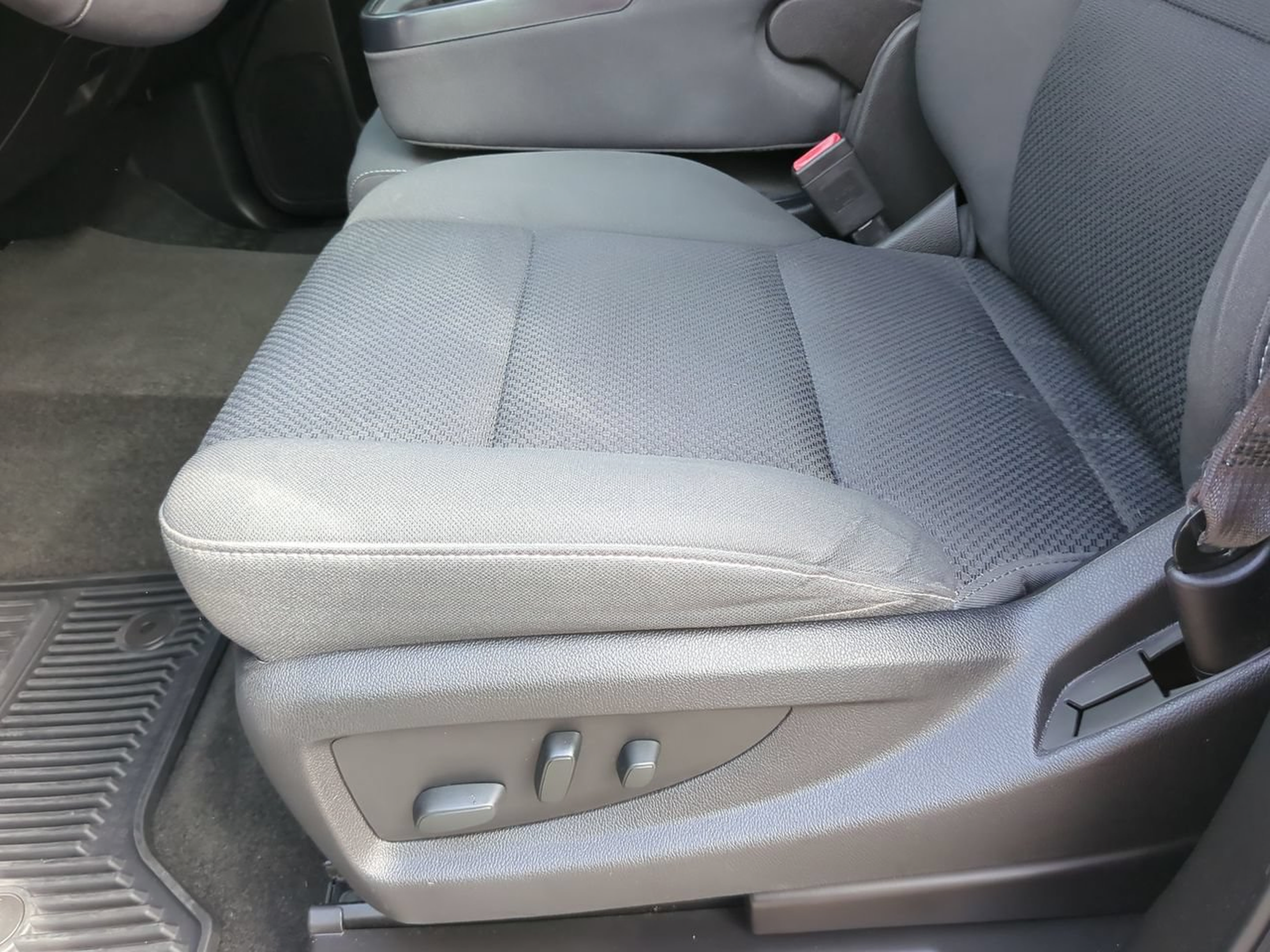 Used 2017 Chevrolet Silverado 1500 LT w/ All Star Edition RWD image 15