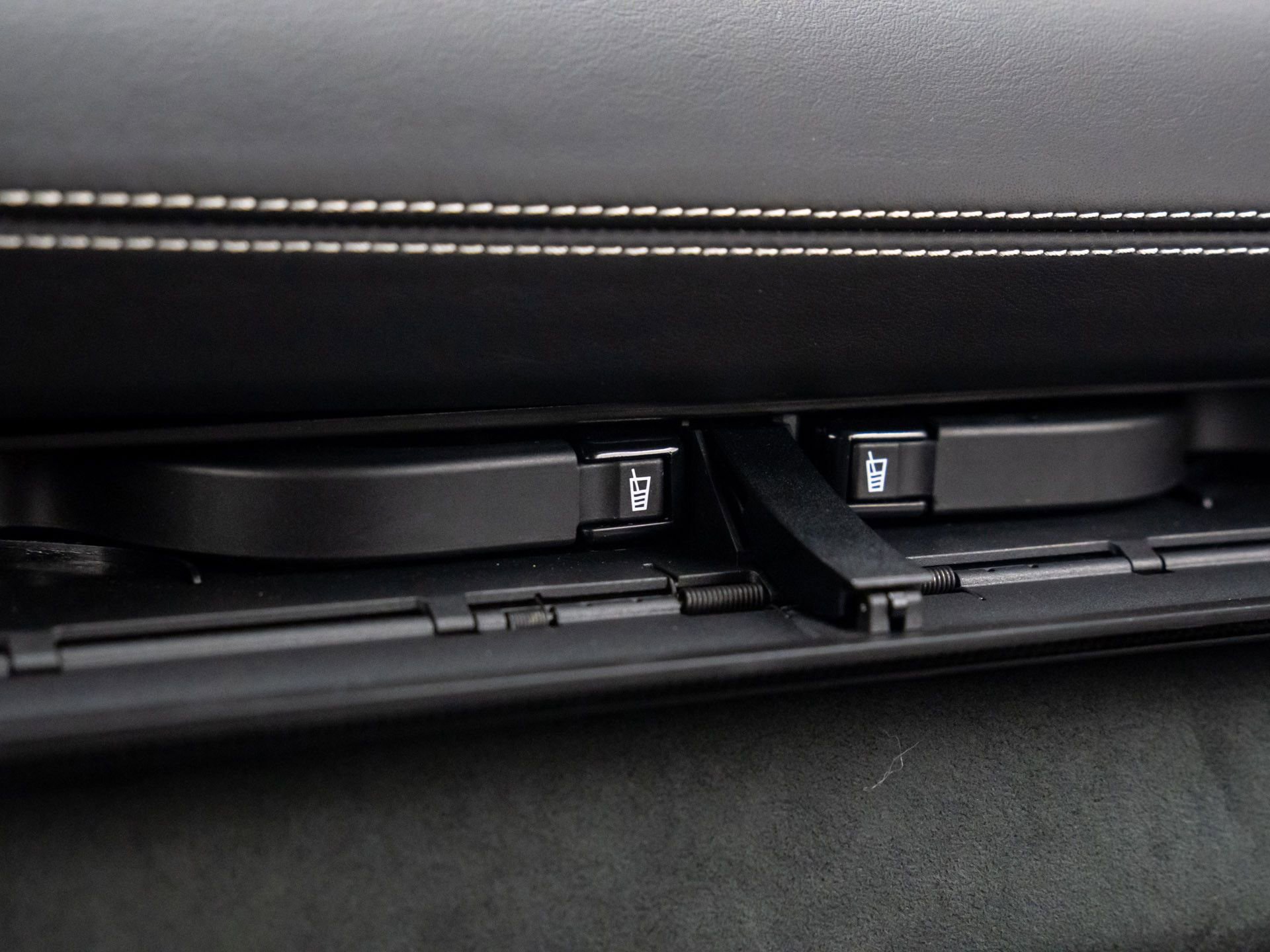 Certified 2024 Porsche 718 Cayman GTS image 28