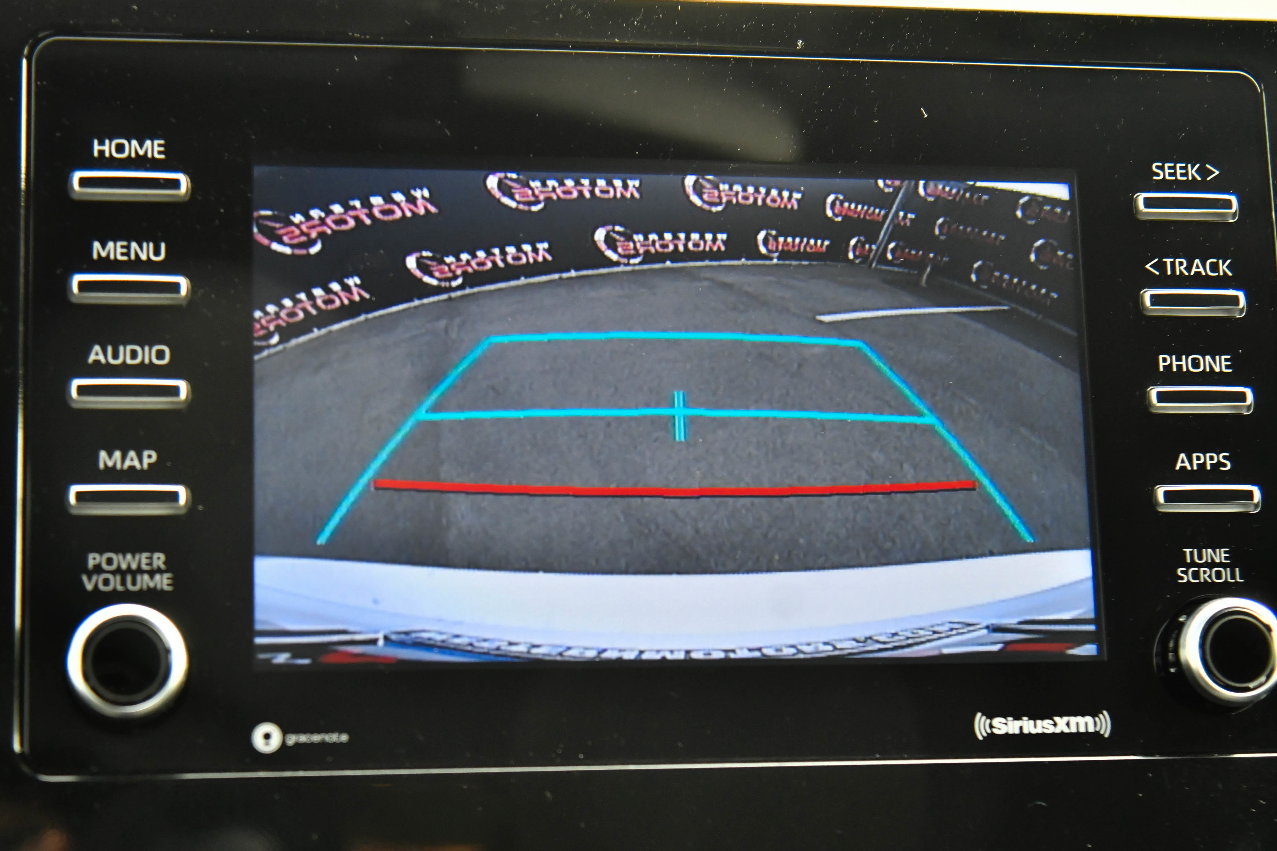 Used 2024 Toyota Camry SE image 19