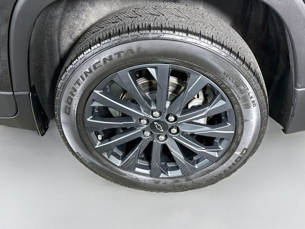 Used 2023 Chevrolet Traverse RS AWD/4WD image 35