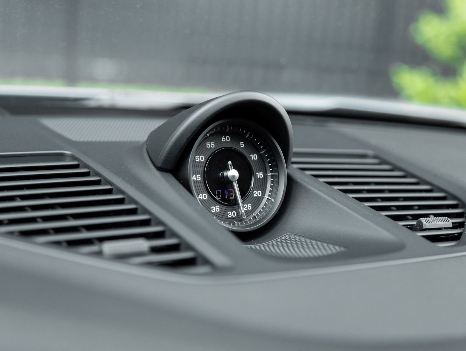 Certified 2023 Porsche 911 Carrera GTS RWD image 24