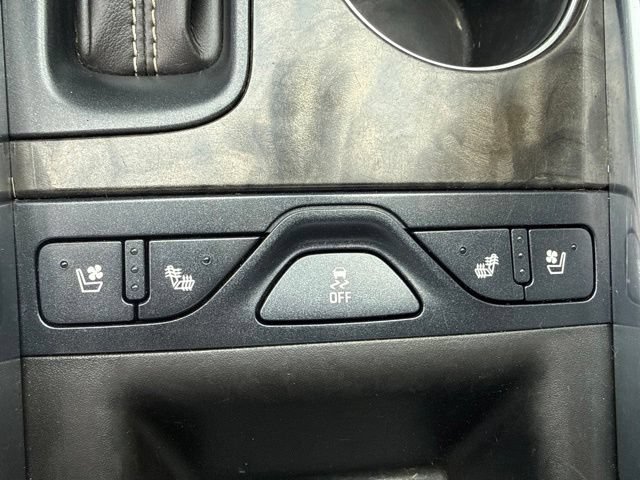 Used 2015 Chevrolet Impala LTZ FWD image 17