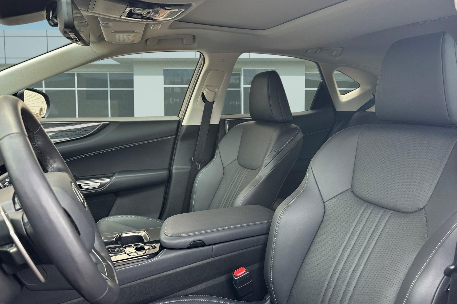 Certified 2026 Lexus NX 350h AWD w/ Accessory Package (2T) image 30