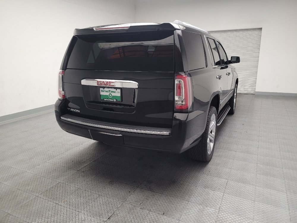 Used 2017 GMC Yukon Denali w/ Open Road Package AWD/4WD image 7