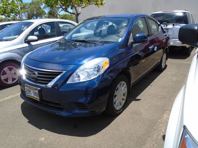 Used 2012 Nissan Versa SV