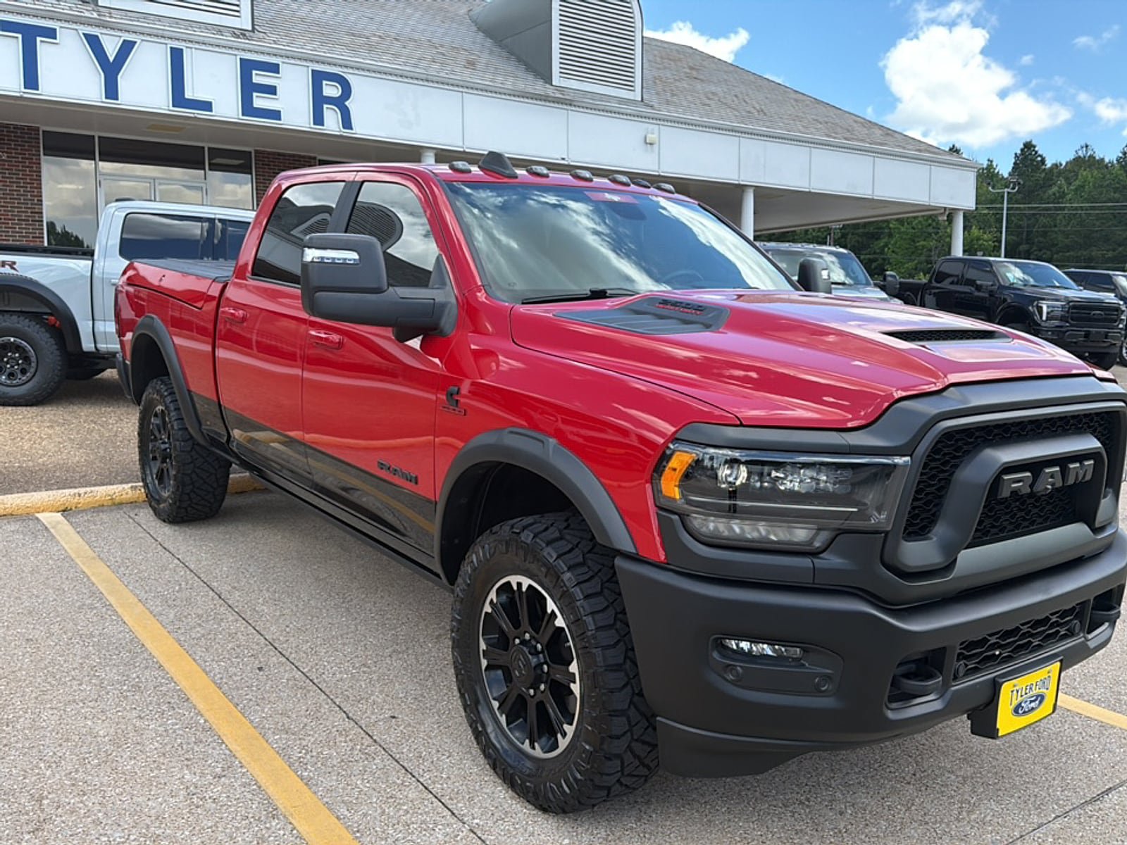 Used 2024 RAM 2500 Rebel w/ Towing Technology Group AWD/4WD image 1