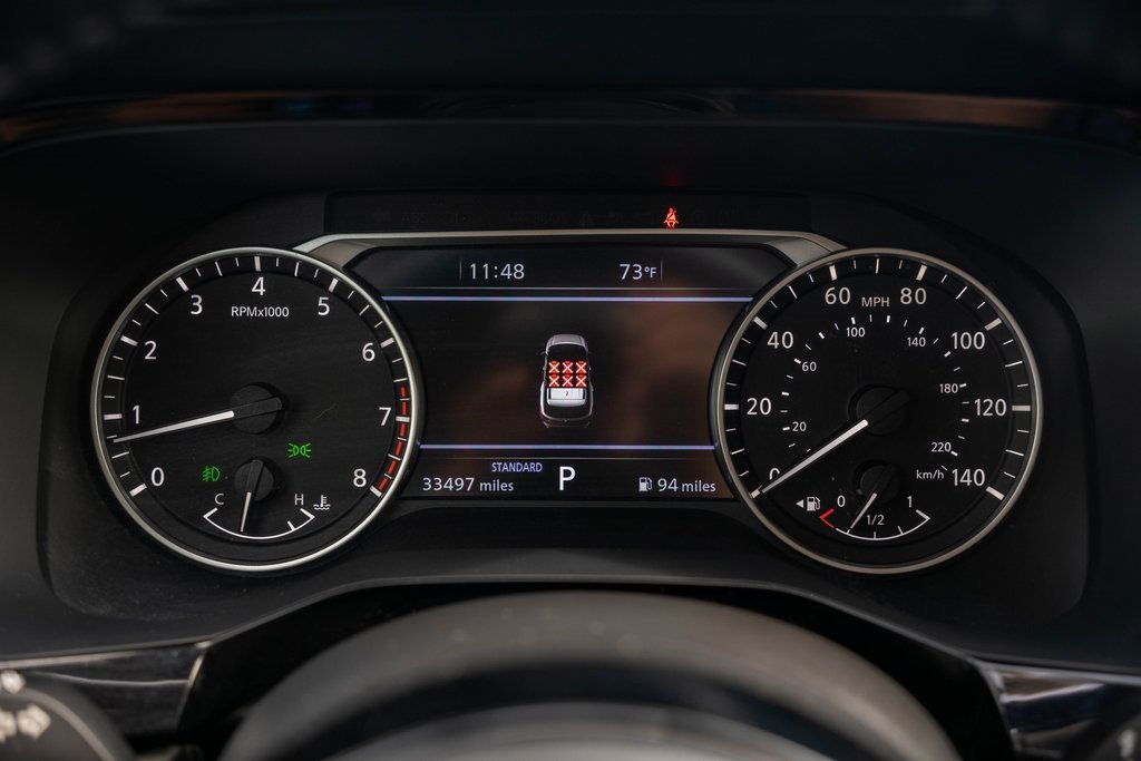 Used 2022 Nissan Pathfinder Platinum w/ Cargo Package image 25