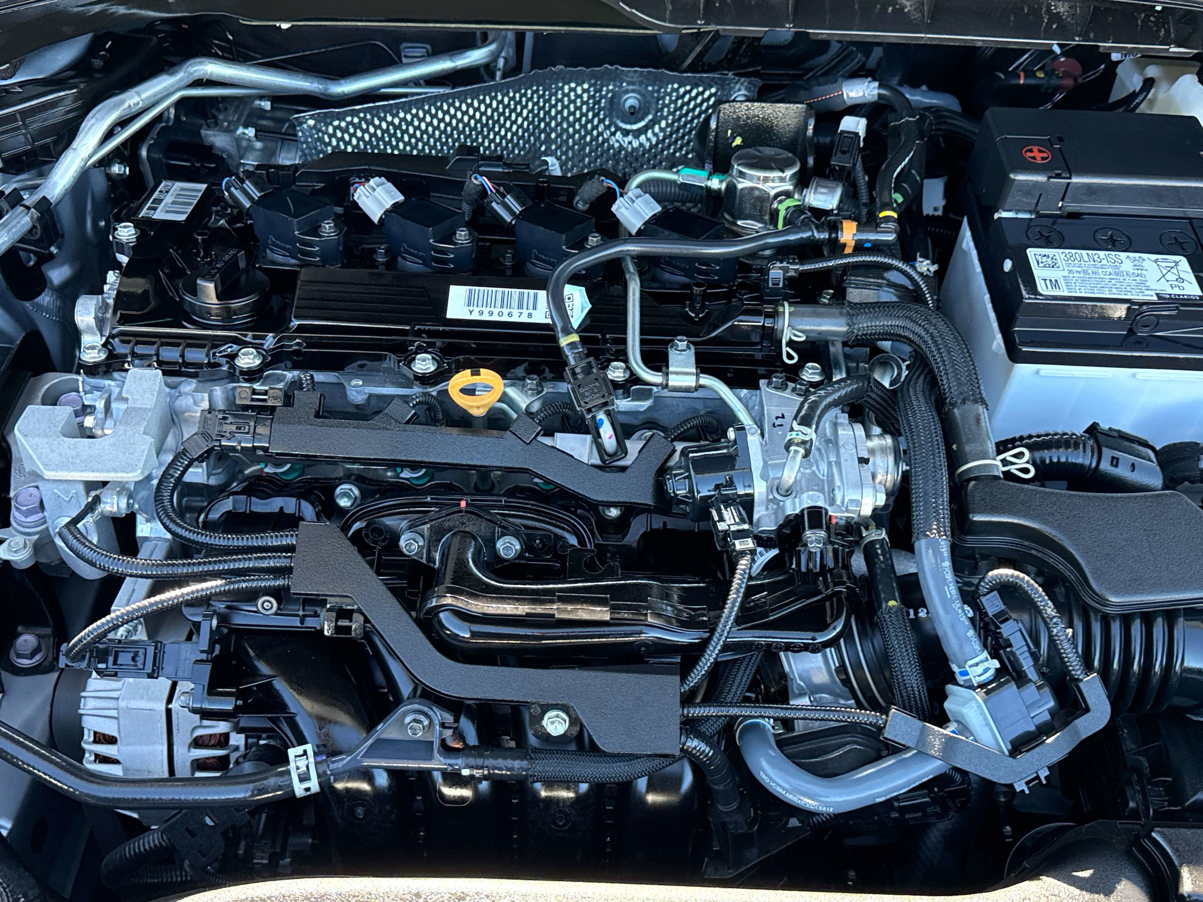 Used 2026 Toyota Corolla Cross XLE w/ Convenience Package image 9