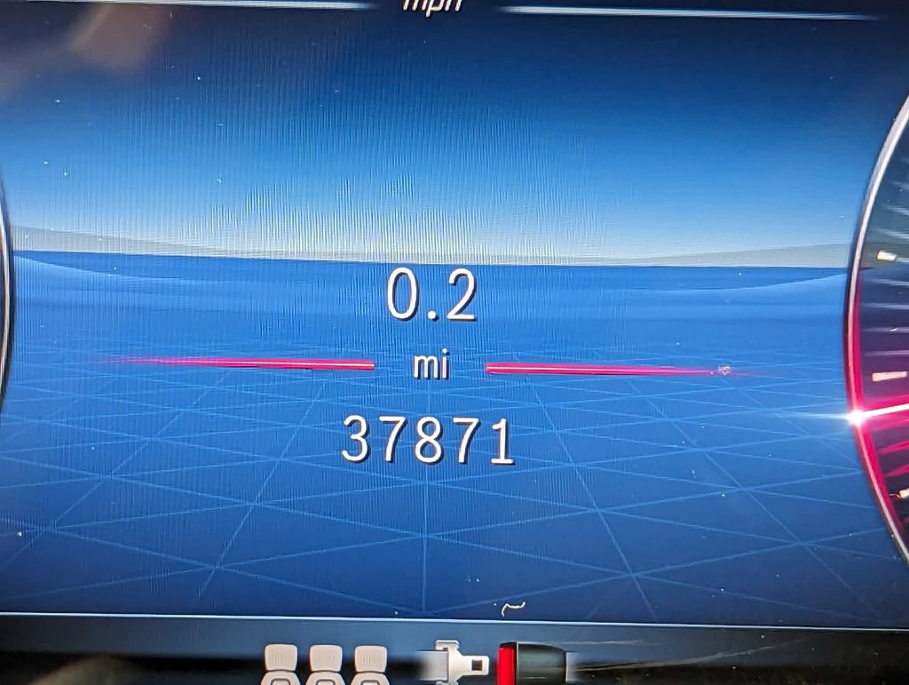 Used 2025 Mercedes-Benz CLA 250 4MATIC image 15