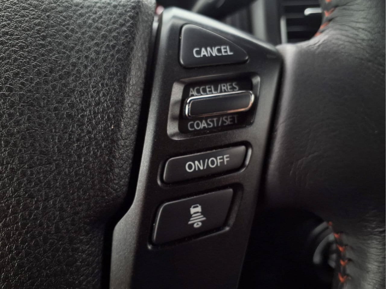 Used 2024 Nissan Titan PRO-4X w/ Pro-4x Convenience Package AWD/4WD image 22
