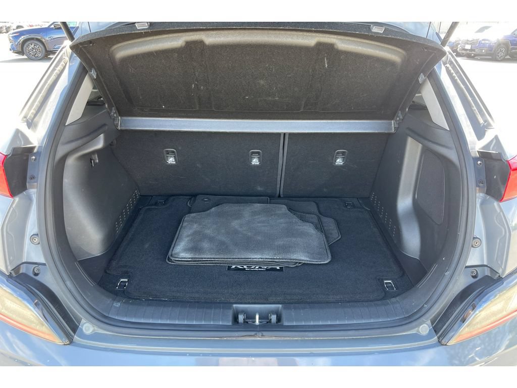 Used 2023 Hyundai Kona Limited FWD image 18