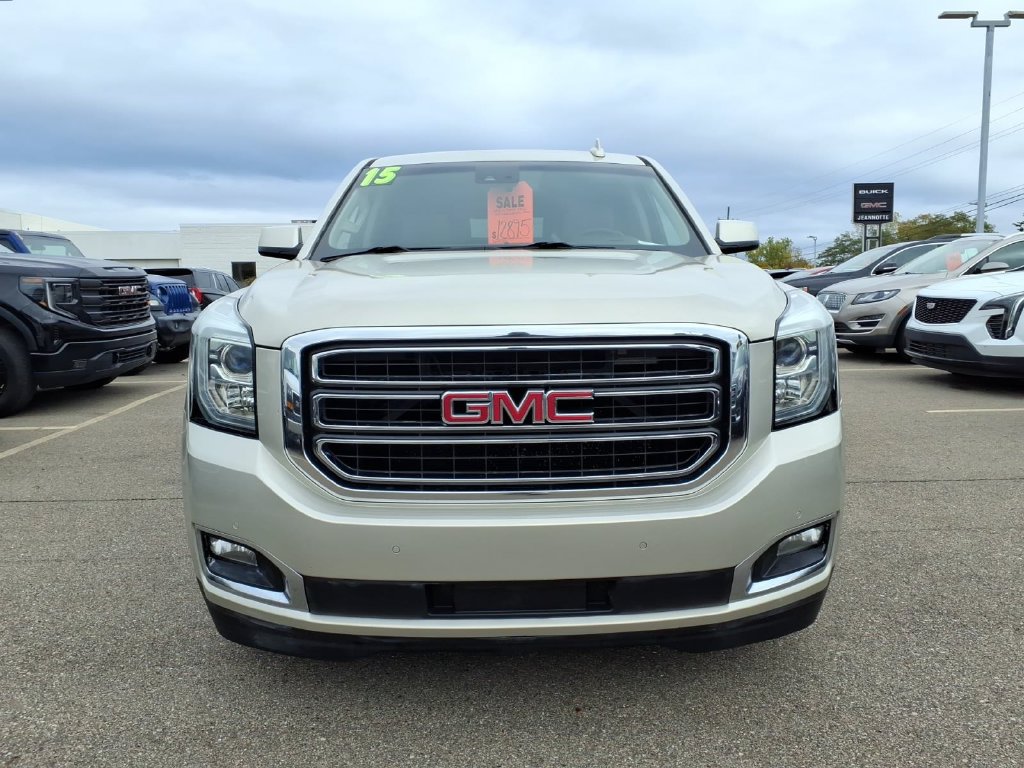 Used 2015 GMC Yukon XL SLT w/ Open Road Package AWD/4WD image 2