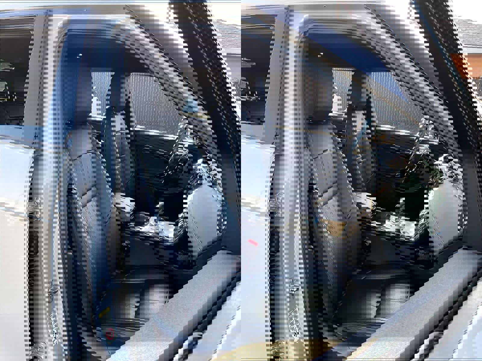 Used 2023 Land Rover Range Rover Evoque R-Dynamic SE image 9