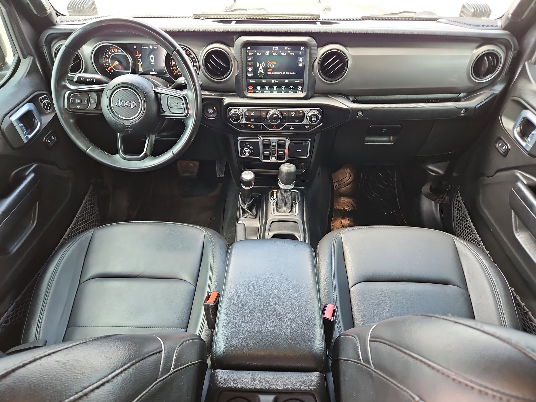 Used 2021 Jeep Gladiator Sport image 16