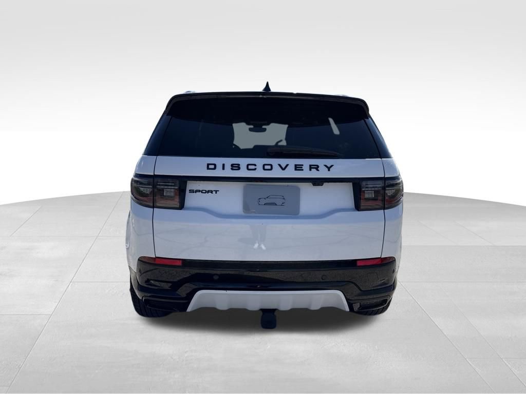 New 2026 Land Rover Discovery Sport Landmark AWD/4WD image 8