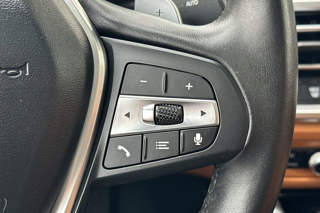 Used 2022 BMW 330i Sedan w/ Driving Assistance Package image 27