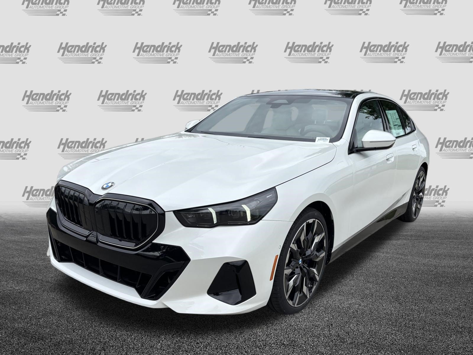 Certified 2026 BMW 530i w/ M Sport Package RWD image 5