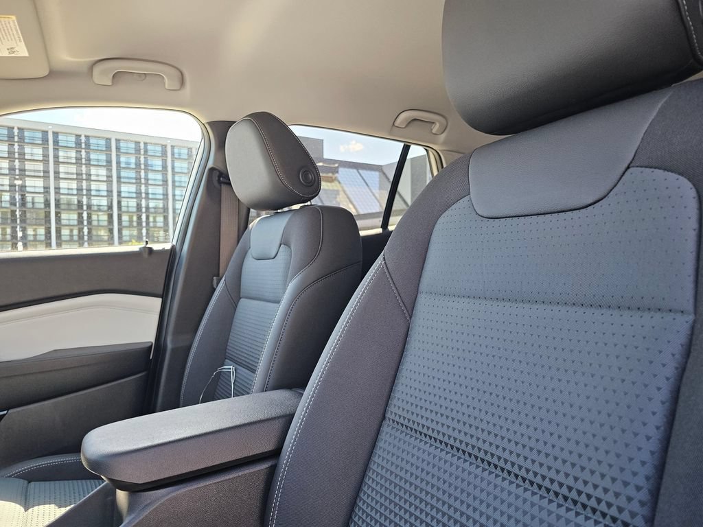 New 2026 Chevrolet Trax LT w/ Driver Confidence Package FWD image 25