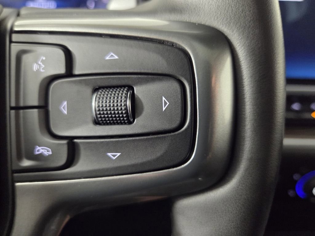 Used 2025 Chevrolet Silverado 1500 RST w/ Convenience Package II AWD/4WD image 20