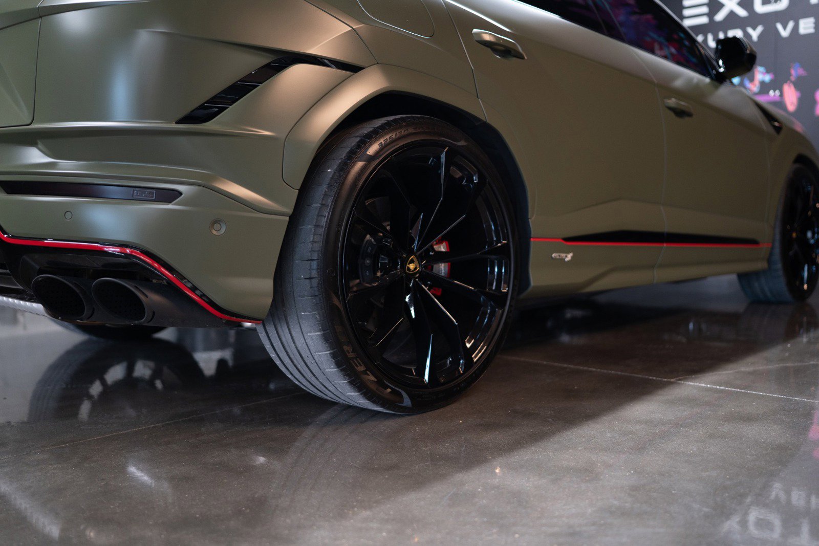 Used 2023 Lamborghini Urus S image 26