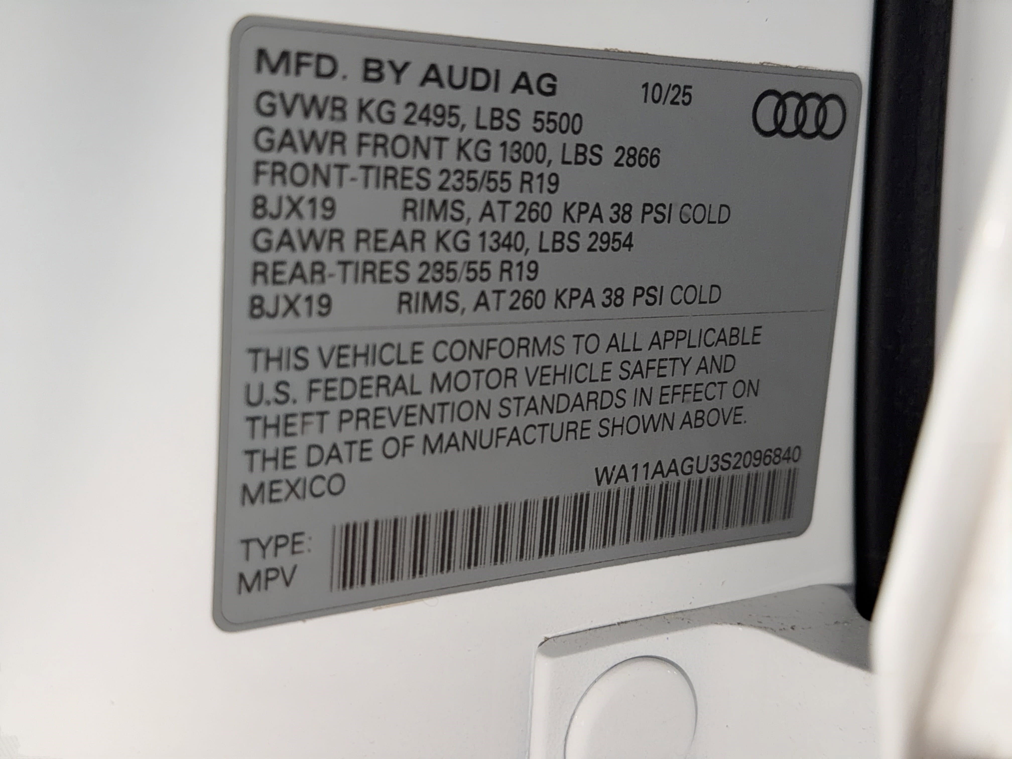 Used 2025 Audi Q5 Premium w/ Convenience Package AWD/4WD image 27