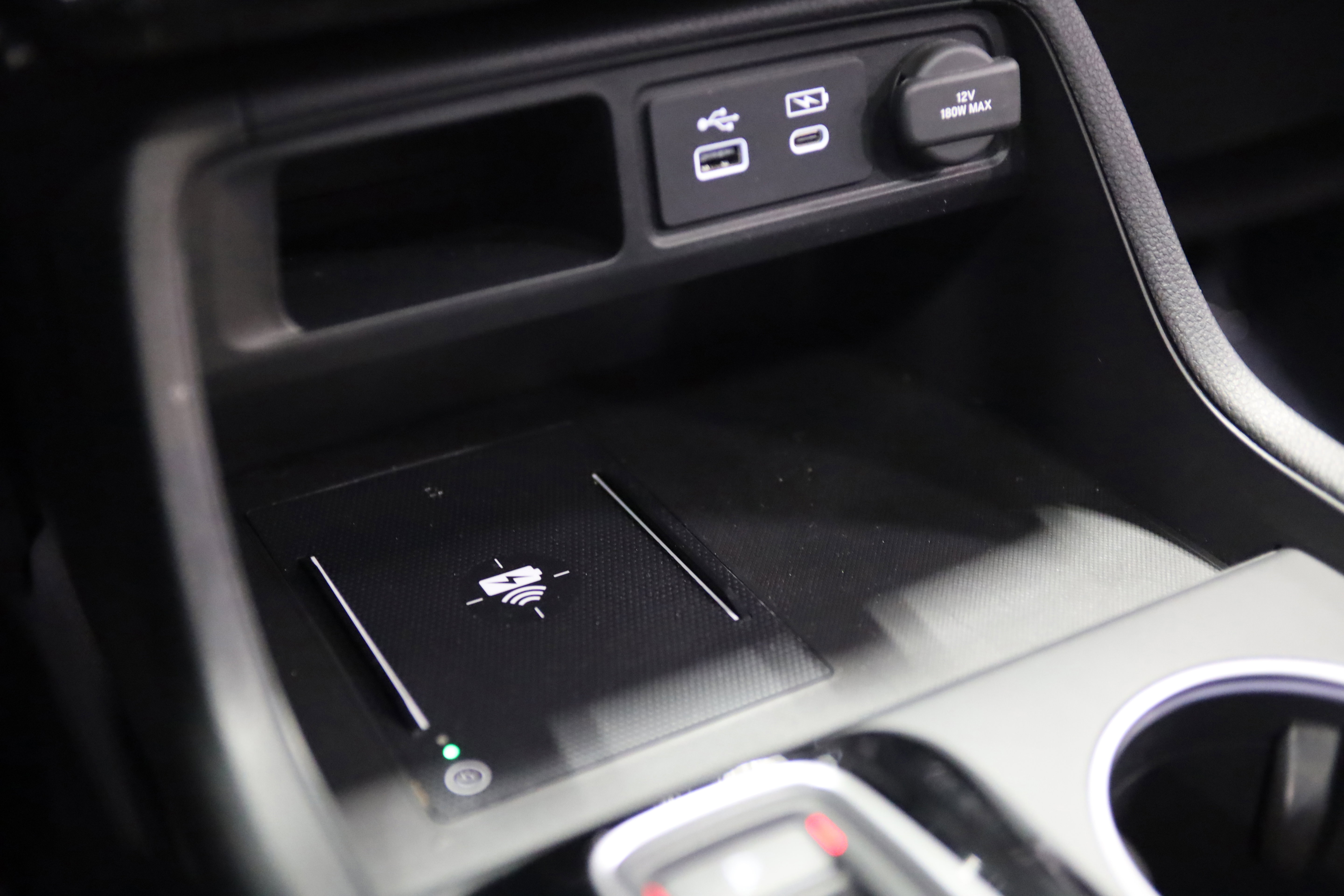 Used 2025 Honda Pilot Elite image 31