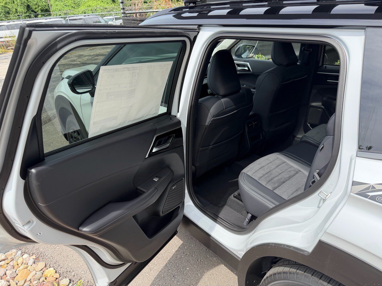 New 2026 Mitsubishi Outlander AWD image 18
