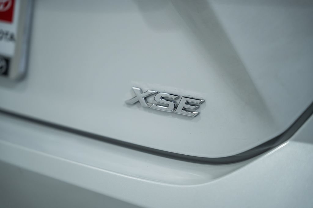 Used 2026 Toyota Camry XSE FWD image 7